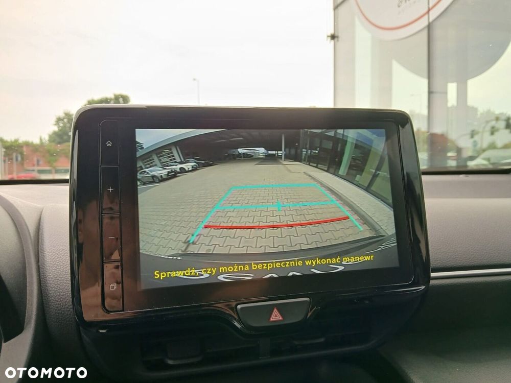 Toyota Yaris Cross Hybrid 1.5 Comfort 4x4 - 21