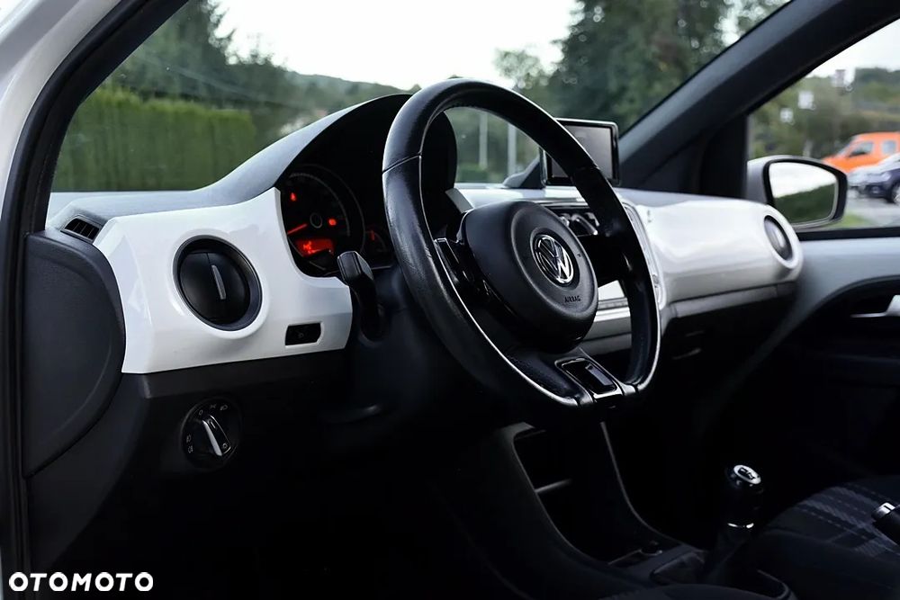 Volkswagen up! 1.0 move - 6