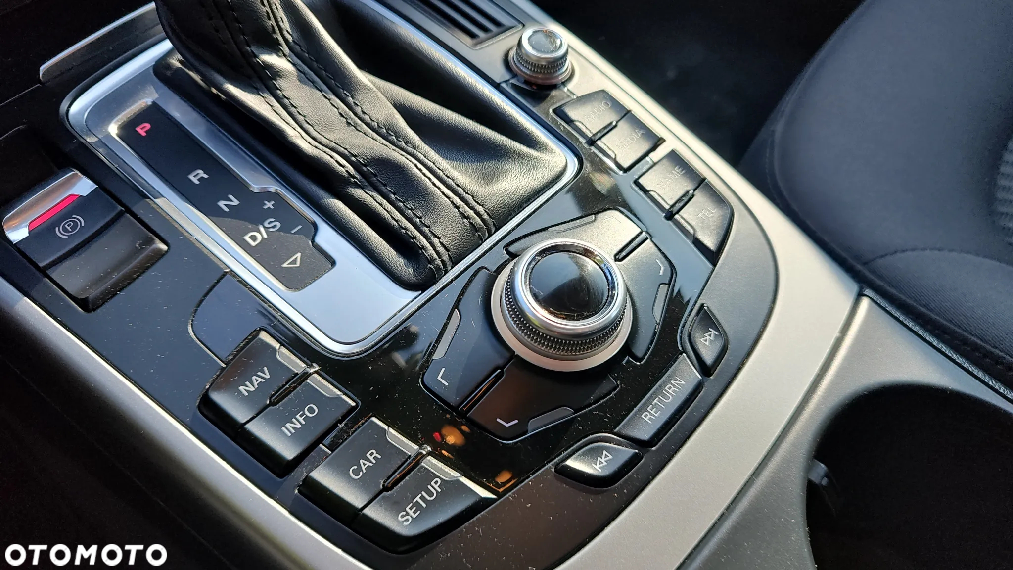 Audi A4 2.0 TDI Quattro Line S tronic - 25