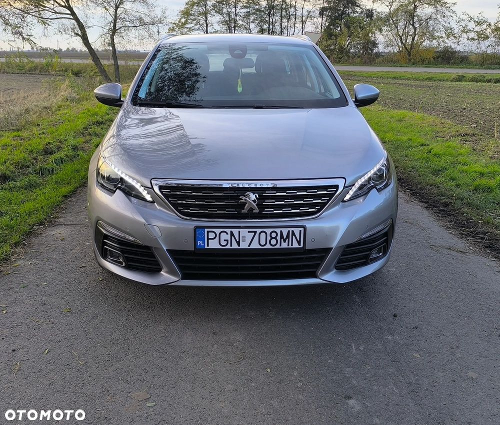 Peugeot 308 - 4