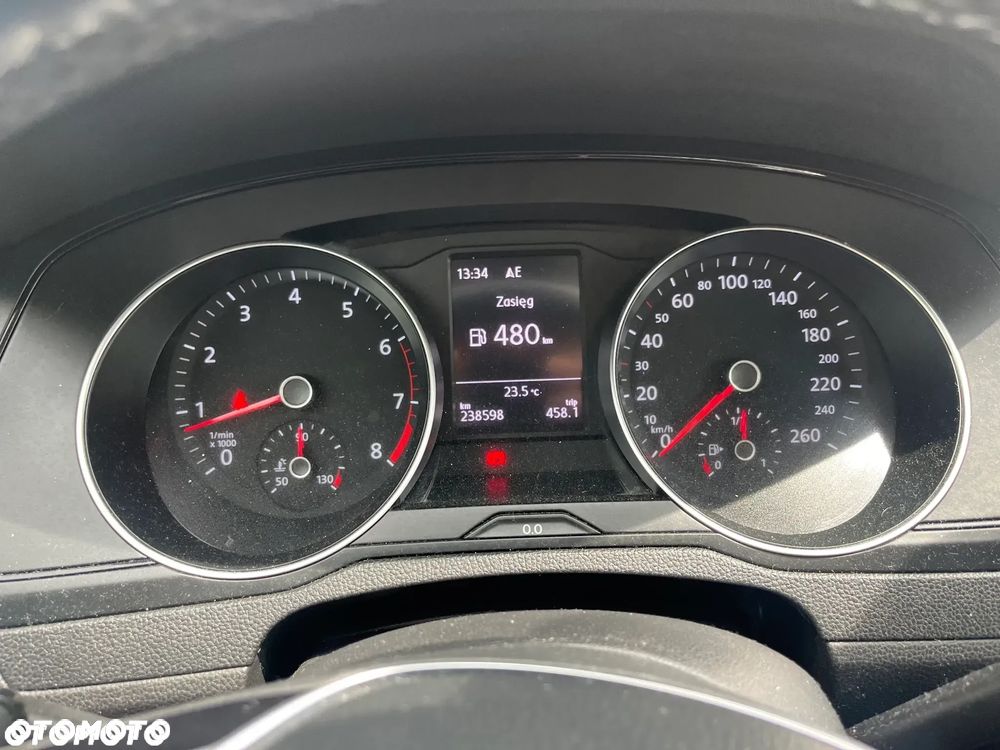 Volkswagen Passat 1.4 TSI BMT Comfortline - 10