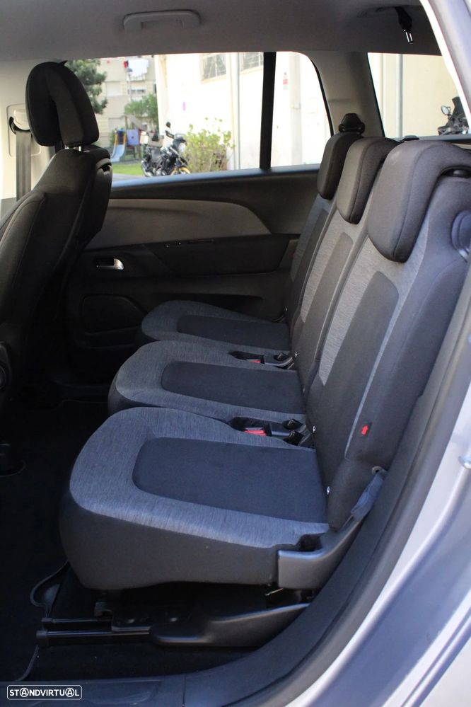 Citroën C4 Spacetourer PureTech 130 Stop&Start EAT6 SHINE - 9