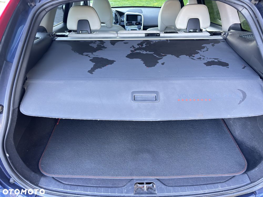 Volvo XC 60 D4 Drive-E Ocean Race - 2