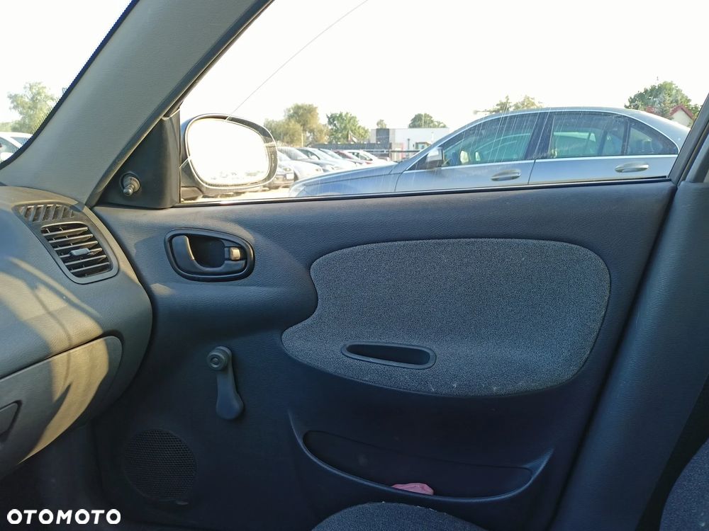 Daewoo Lanos - 12