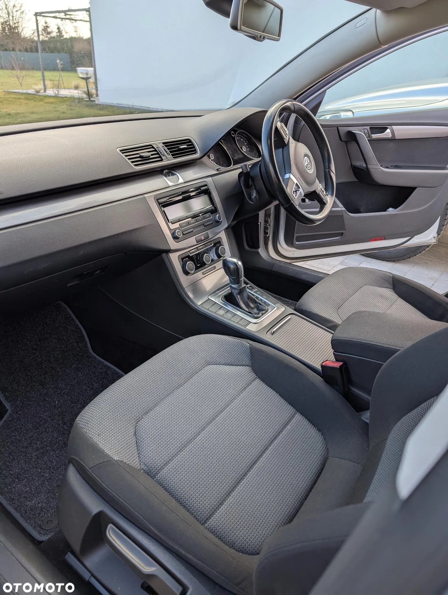 Volkswagen Passat 2.0 TDI (BlueMotion Technology) DSG Comfortline - 2