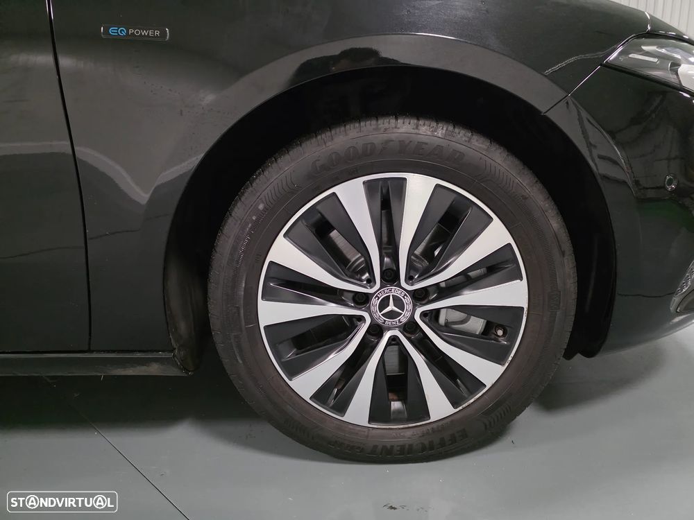 Mercedes-Benz A 250 e Style Plus - 4