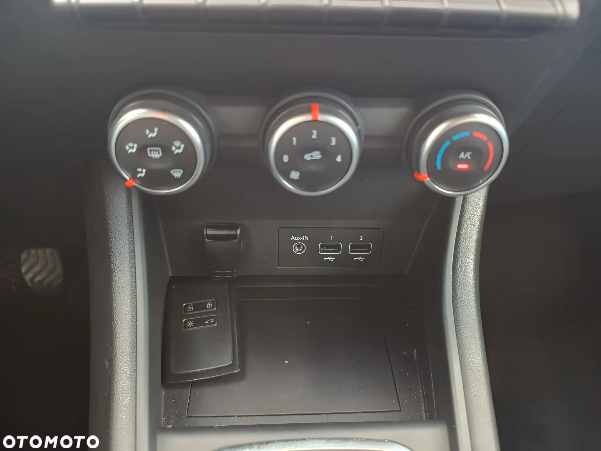 Renault Captur TCe 100 LIFE - 18