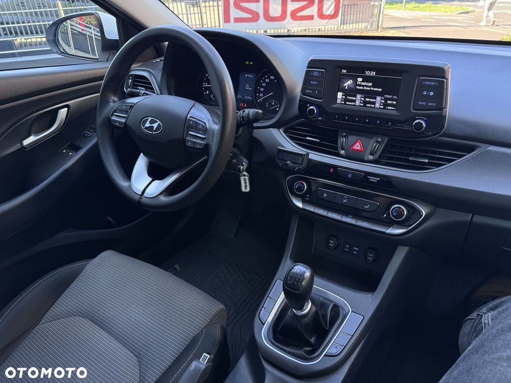 Hyundai i30 1.4 Classic + - 15