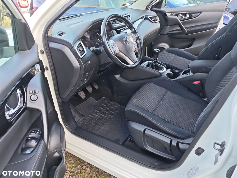 Nissan Qashqai 1.6 dCi 360 S&S - 10