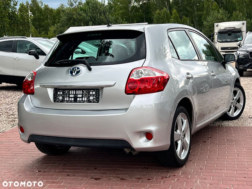Toyota Auris - 9