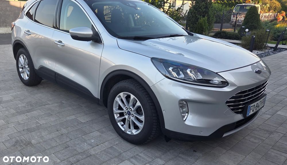 Ford Kuga - 3
