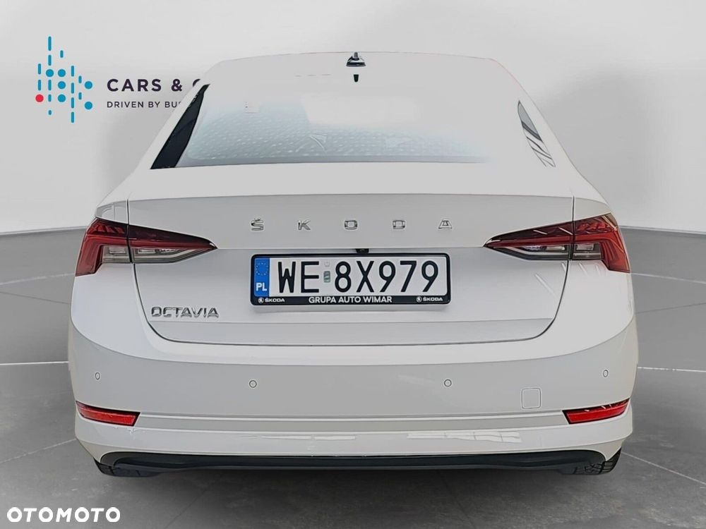 Skoda Octavia 2.0 TDI Ambition DSG - 25