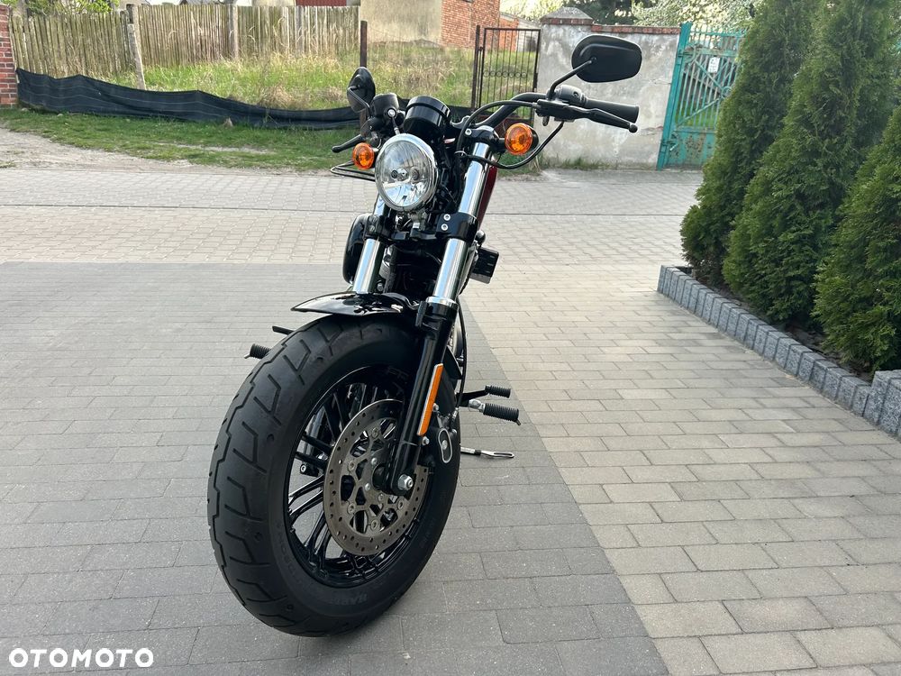 Harley-Davidson Sportster Forty-Eight - 3