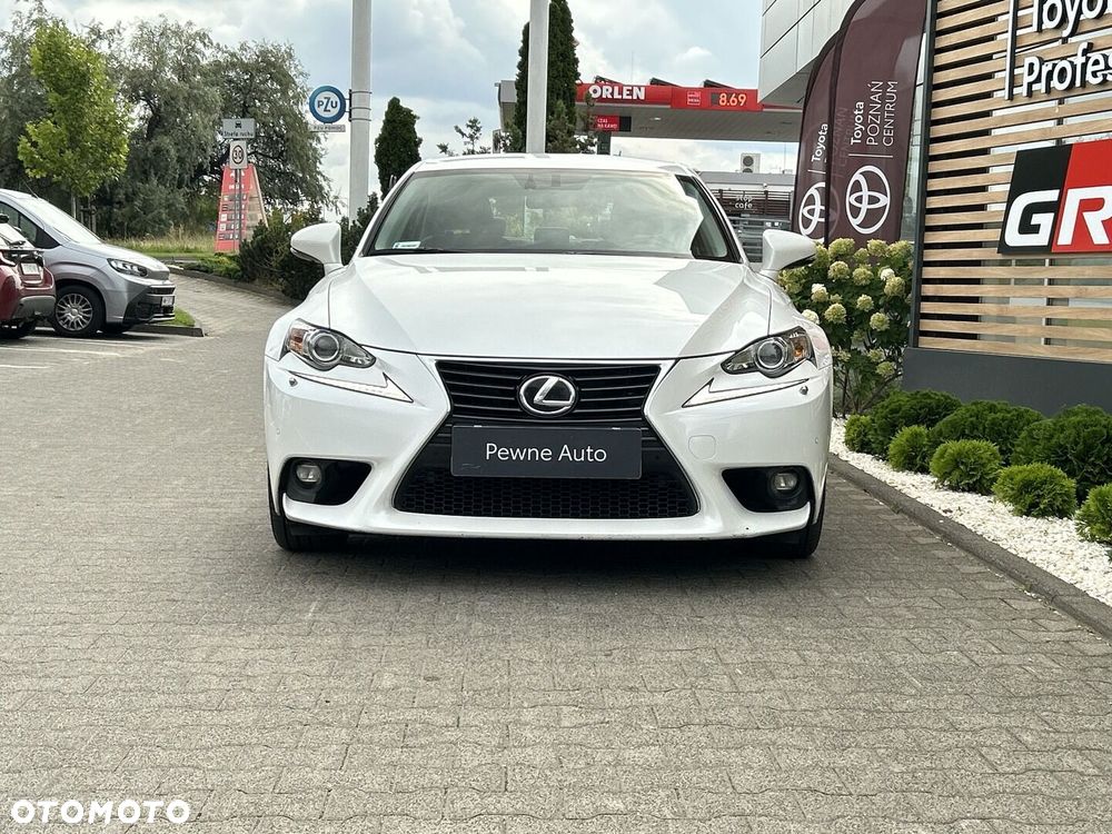 Lexus IS 200t Elite - 7