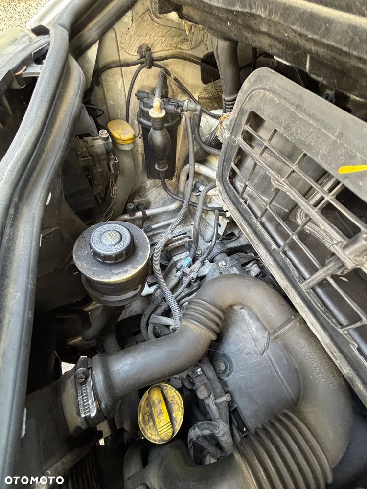 Opel Vivaro - 20