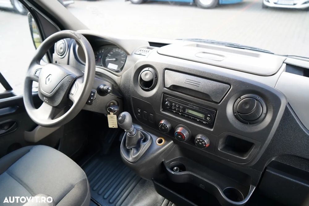 Renault MASTER / CUTIE DE VITEZE 4,5 m / MANUALĂ / DUBL - 27