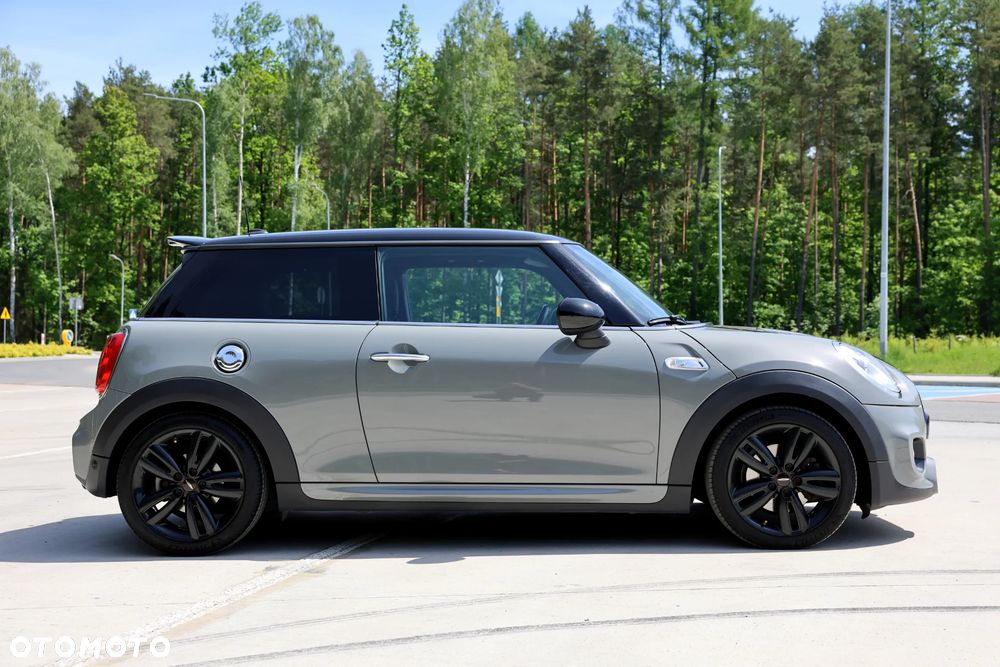 MINI Cooper S Standard - 4