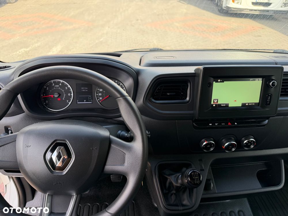 Renault Master - 24