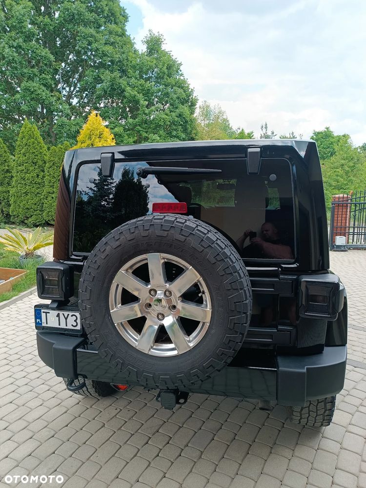Jeep Wrangler 3.6 Unlim Sahara - 32