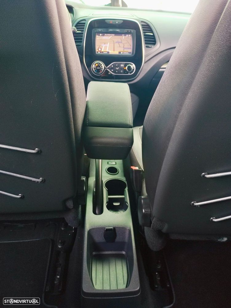 Renault Captur 1.5 dCi Exclusive - 16