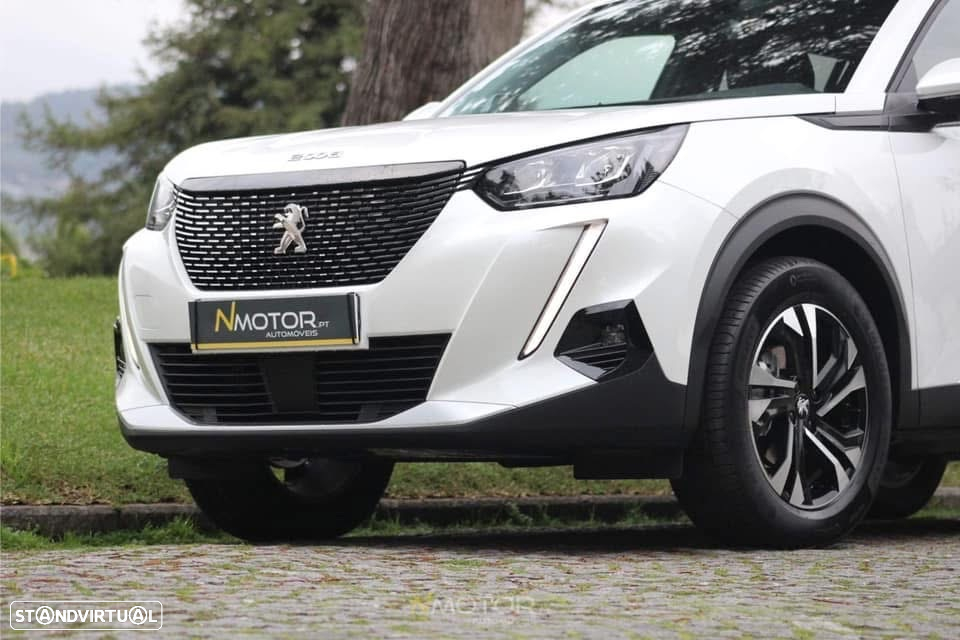 Peugeot 2008 1.2 PureTech Allure Pack EAT8 - 12