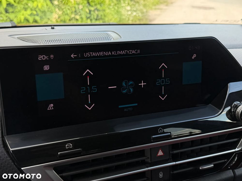 Citroën C4 1.2 PureTech Shine S&S - 22