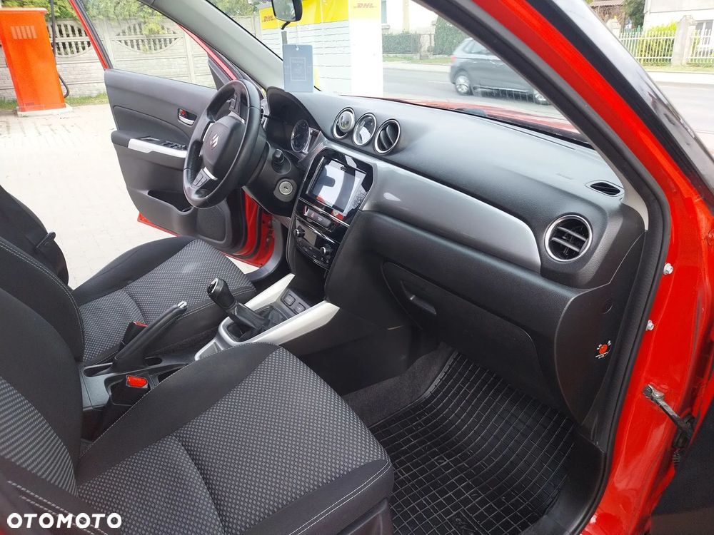 Suzuki Vitara - 8