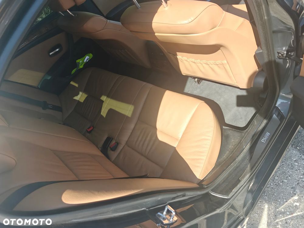 BMW Seria 5 - 30