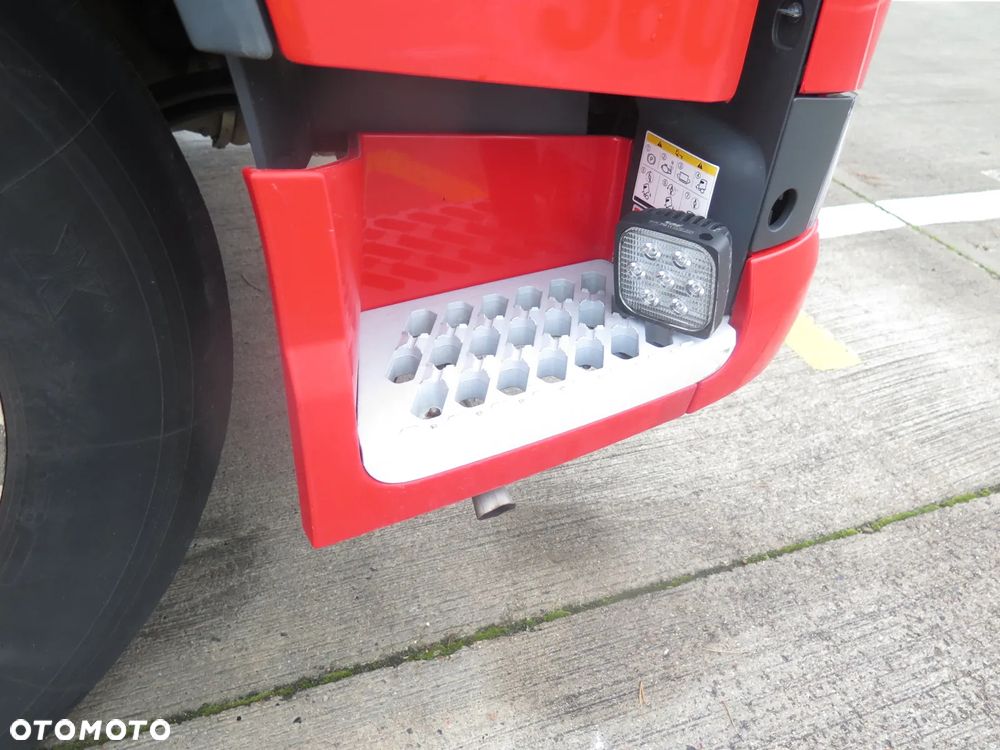 Volvo FH 460 GLOBETROTTER - 10