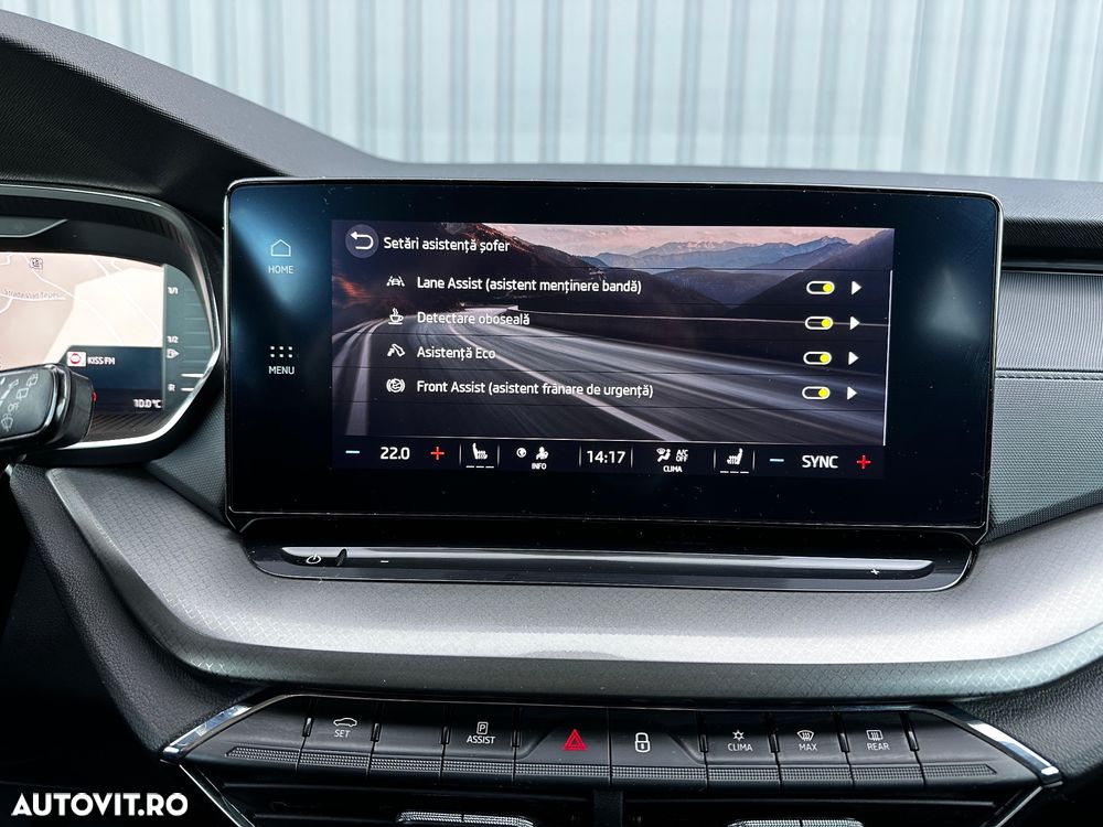 Skoda Octavia Combi 2.0 TDI Ambition - 24