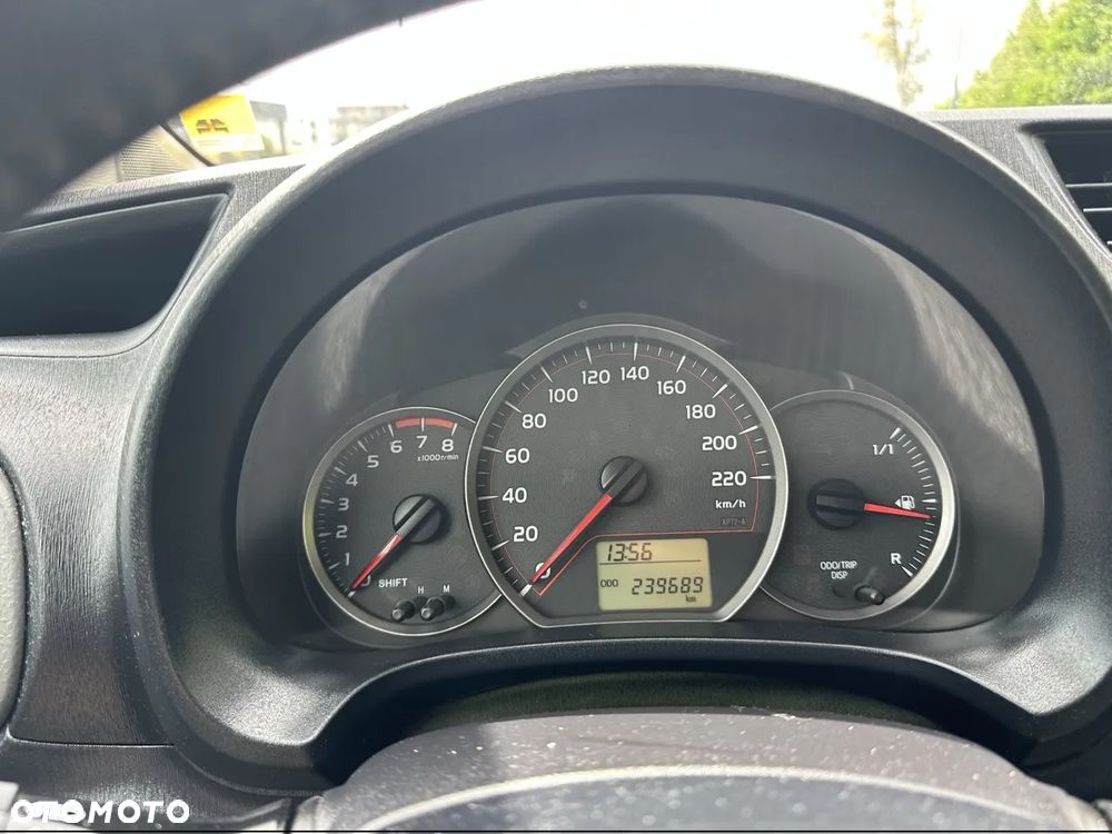 Toyota Yaris 1.0 Active - 10