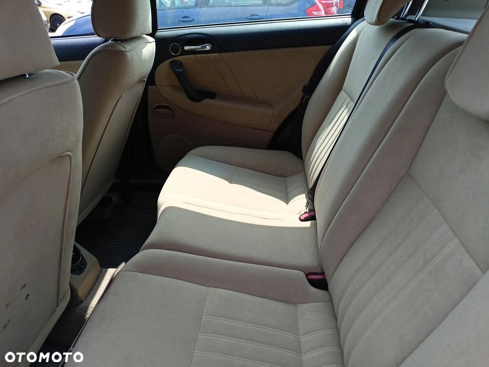 Alfa Romeo 147 - 14
