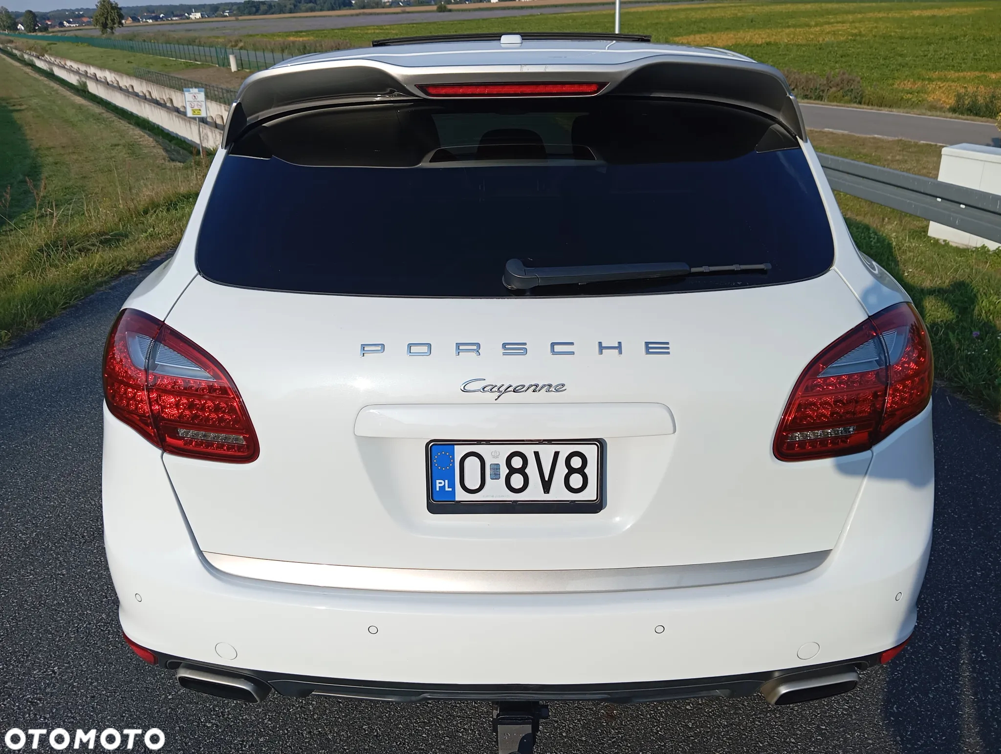 Porsche Cayenne Platinum Edition - 8