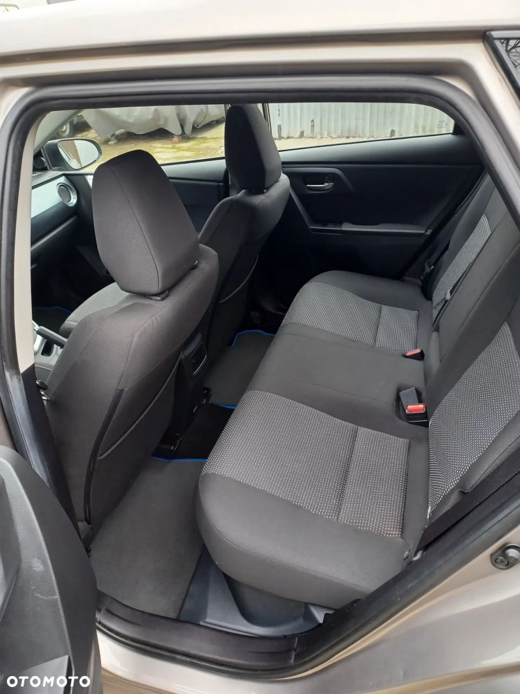 Toyota Auris 1.8 Hybrid Executive - 21