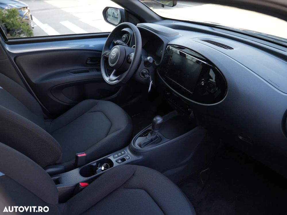 Toyota Aygo X - 14