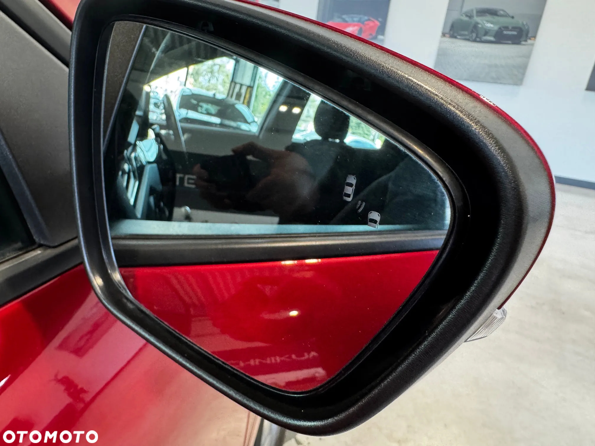 Ford Kuga 2.0 EcoBlue Hybrid ST-LINE - 21