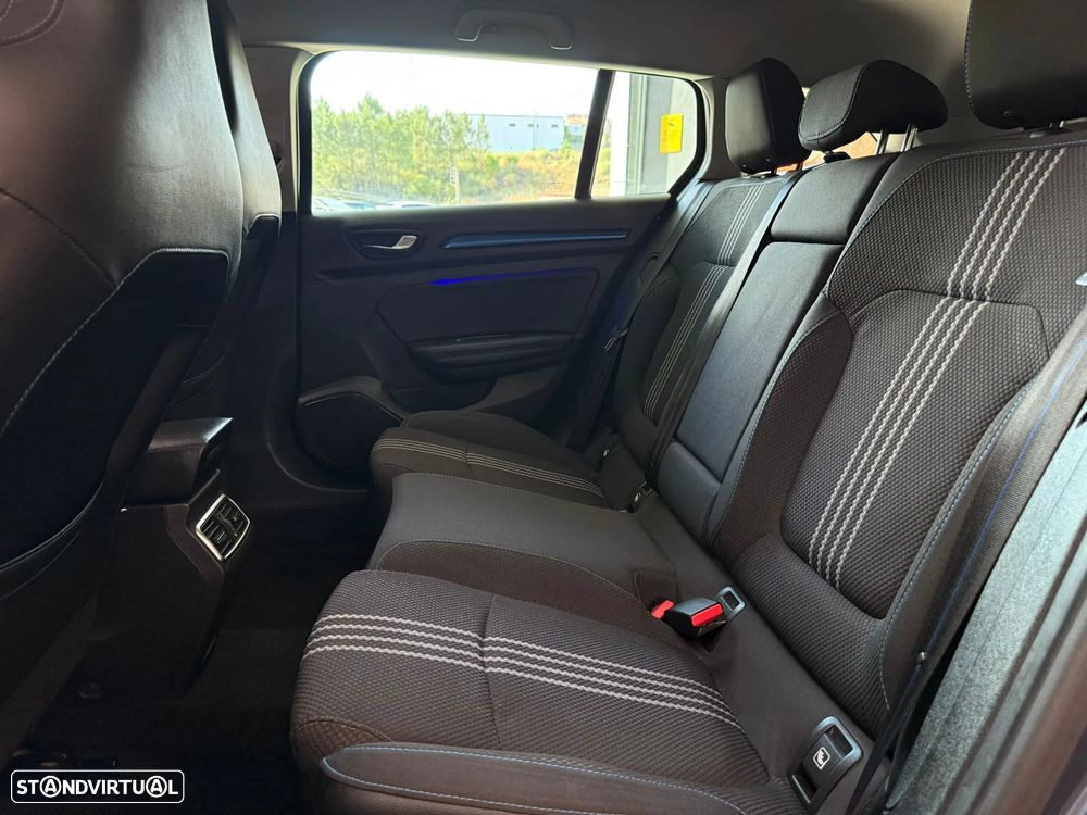 Renault Mégane Sport Tourer 1.5 dCi GT Line - 35