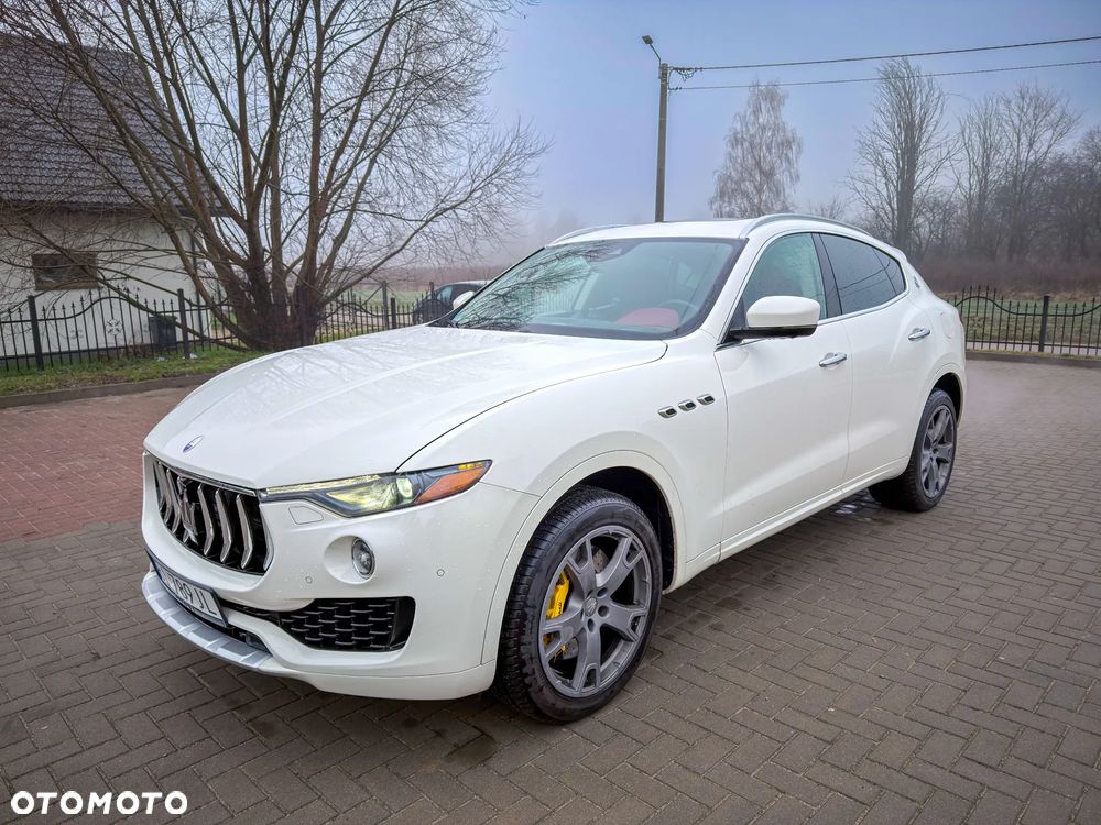 Maserati Levante S Q4 - 1