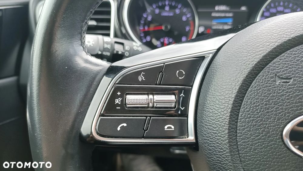 Kia Ceed 1.4 T-GDI L Business Line Plus DCT - 15