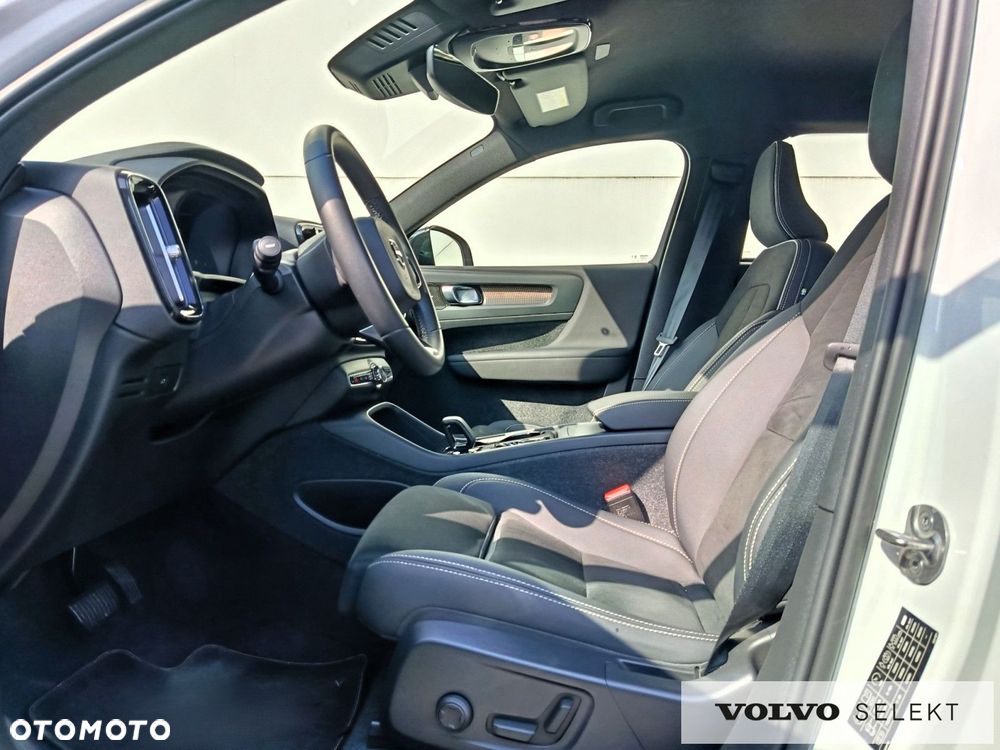 Volvo XC 40 - 11
