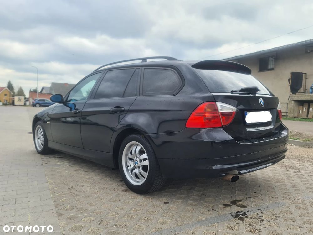 BMW Seria 3 2006 photo 4