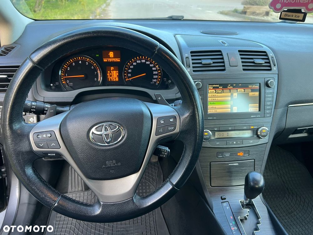 Toyota Avensis 2.0 Prestige NAVI MS - 14