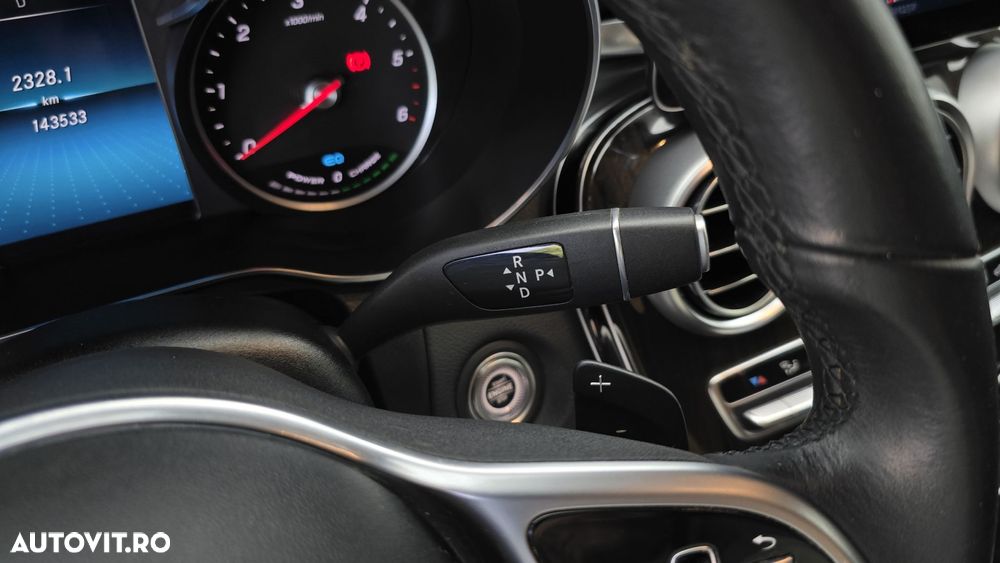 Mercedes-Benz GLC - 17