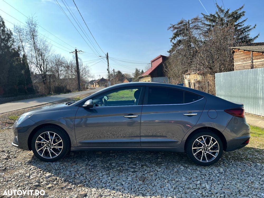 Hyundai Elantra 1.6 MPi Aut. Exclusive - 6