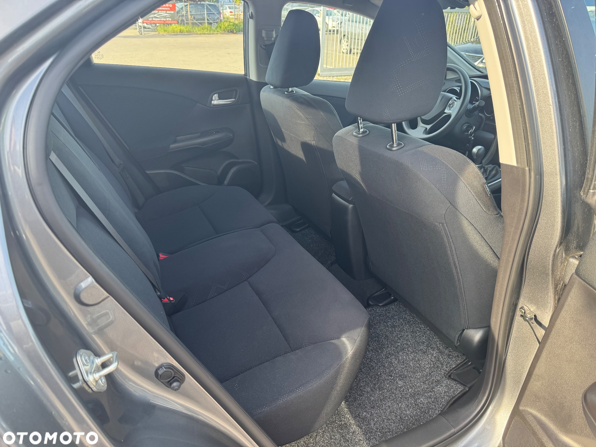 Honda Civic 1.8 Comfort - 21