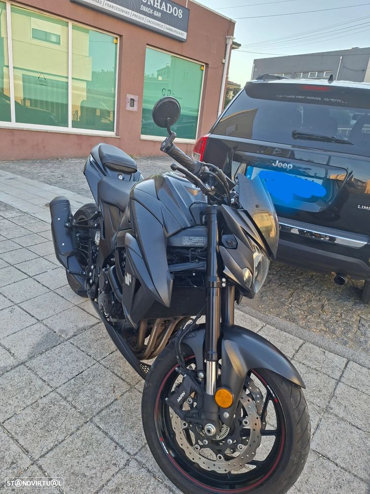 Suzuki GSX GSX_S - 2