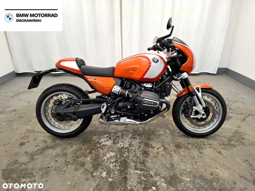 BMW R - 8