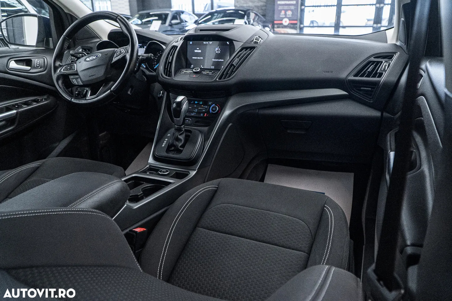 Ford Kuga 2.0 TDCi 4WD Powershift Titanium - 2