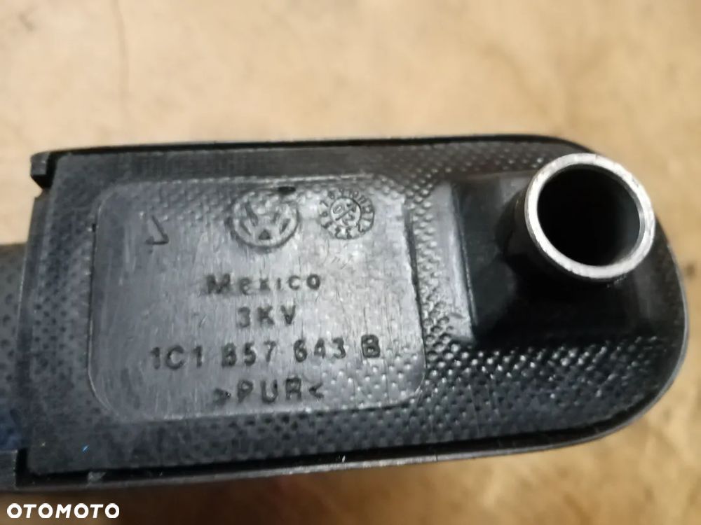 Uchwyt rączka deski konsoli pasażera New Beetle 1C1857643B - 4