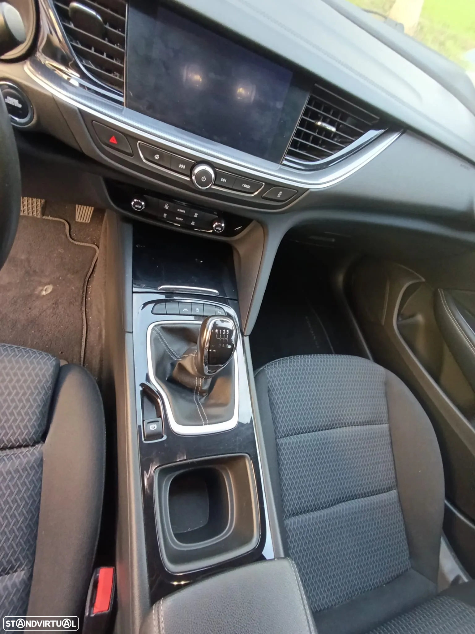 Opel Insignia Sports Tourer 1.5 D Business Edition - 20